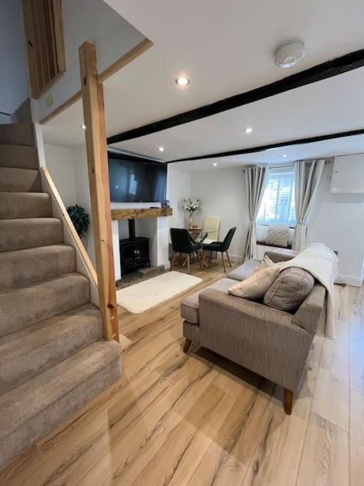 Millstone Cottage Newmillerdam Hill Top Extérieur photo